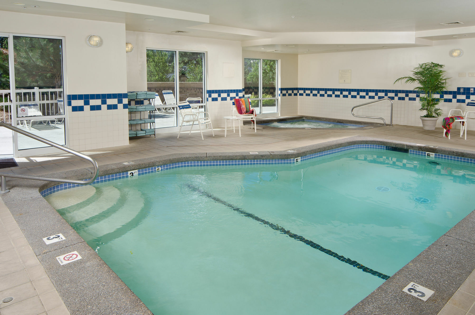 Fairfield Inn & Suites Bend Downtown Eksteriør bilde